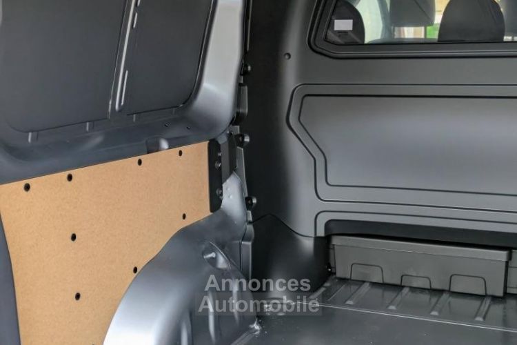 Fiat Scudo Fg XL 2.0 BlueHDi 145ch Cabine Approfondie Fixe Pack Premium Connect - <small></small> 36.490 € <small>TTC</small> - #16