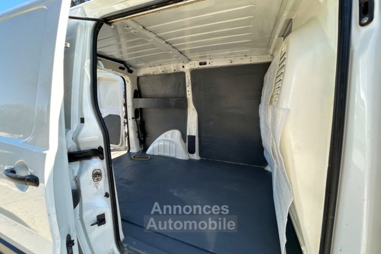 Fiat Scudo FOURGON LH1 2.0 MULTIJET 128 / 1ÈRE MAIN / TVA RÉCUPÉRABLE / HISTORIQUE D'ENTRETIEN COMPLET - <small></small> 8.890 € <small>TTC</small> - #12