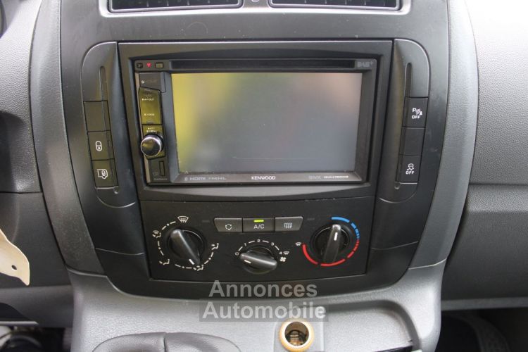 Fiat Scudo III 2L JTD 128 CV CABINE APPROFONDIE GPS 6 PLACES CLIM RADAR BLUETOOTH RÉGULATEUR - <small></small> 14.500 € <small>TTC</small> - #17