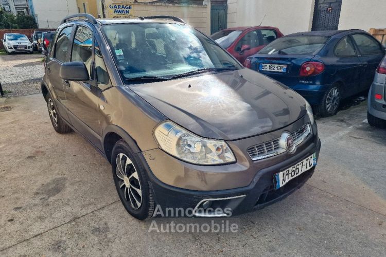 Fiat Sedici 2.0 jtd 135ch 4x2 dynamic - <small></small> 4.450 € <small>TTC</small> - #2