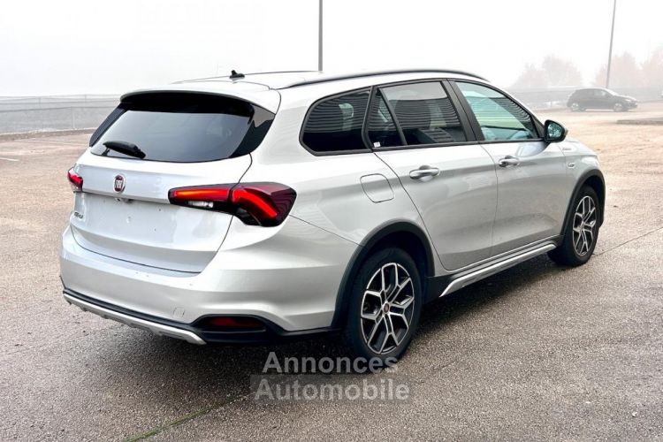 Fiat Tipo CROSS 1.6 MULTIJET 130CH GRIS METAL - <small></small> 20.720 € <small>TTC</small> - #3