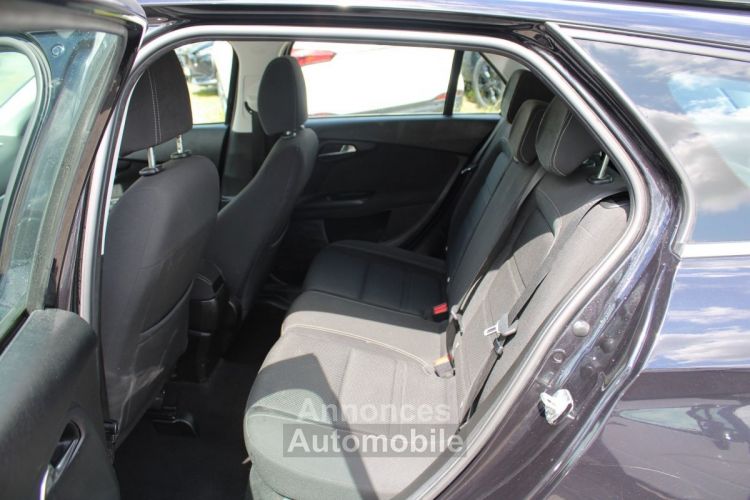 Fiat Tipo SW LOUNGE JTD 120 CV ÉCRAN TACTILE USB JA 17 U-CONNECT RADAR RÉGULATEUR BLUETOOTH - <small></small> 13.500 € <small>TTC</small> - #8