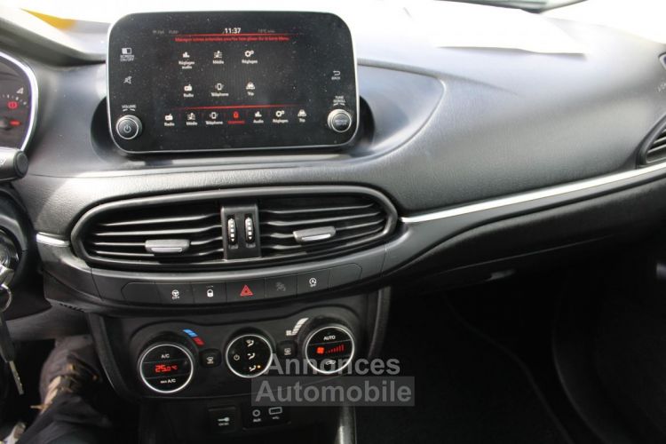 Fiat Tipo SW LOUNGE JTD 120 CV ÉCRAN TACTILE USB JA 17 U-CONNECT RADAR RÉGULATEUR BLUETOOTH - <small></small> 13.500 € <small>TTC</small> - #15