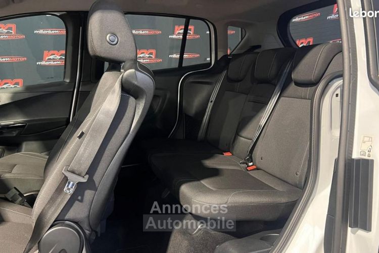 Ford B-Max TITANIUM 1.6 Ti-VCT 105 CV BVA GARANTIE 6 MOIS - <small></small> 10.490 € <small>TTC</small> - #10