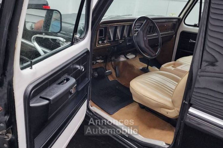 Ford Bronco - <small></small> 26.000 € <small>TTC</small> - #16