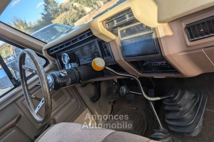 Ford Bronco 4x4  - <small></small> 17.000 € <small>TTC</small> - #9