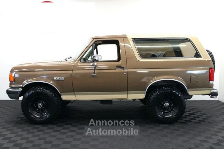 Ford Bronco Eddie Bauer SYLC EXPORT - <small></small> 23.900 € <small>TTC</small> - #3