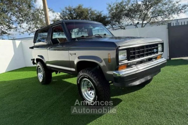 Ford Bronco II 2D Utility 4WD  - <small></small> 22.500 € <small>TTC</small> - #1