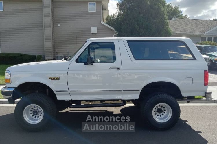 Ford Bronco xlt 5.0 manual  - <small></small> 38.000 € <small>TTC</small> - #4