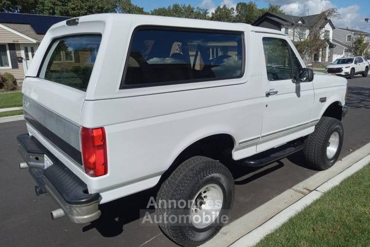 Ford Bronco xlt 5.0 manual  - <small></small> 38.000 € <small>TTC</small> - #15