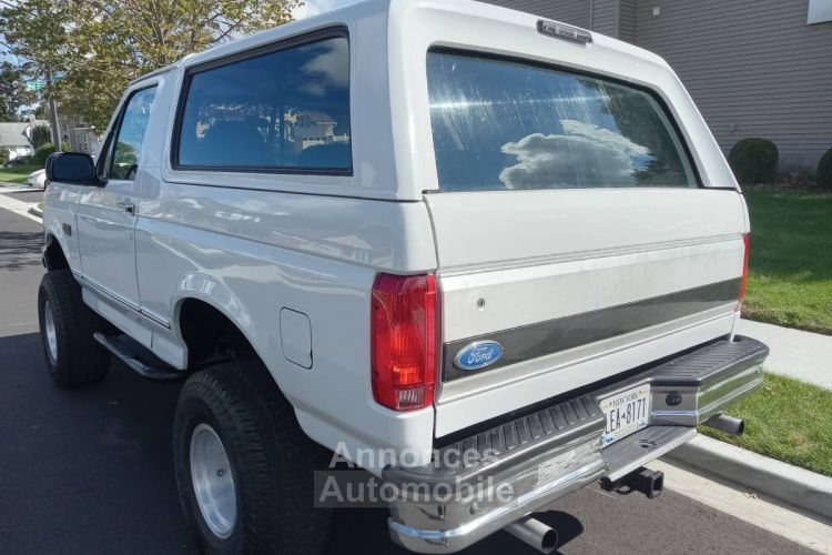 Ford Bronco xlt 5.0 manual  - <small></small> 38.000 € <small>TTC</small> - #16