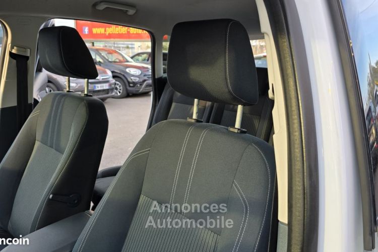 Ford C-Max 1.6 TDCI 95 FAP Titanium - <small></small> 7.850 € <small>TTC</small> - #12