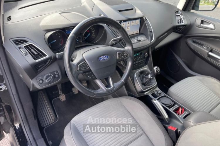 Ford C-Max Focus 1.0 ECOBOOST 125 CH TITANIUM - <small></small> 7.990 € <small>TTC</small> - #10