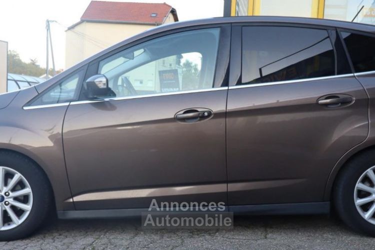 Ford C-Max Focus 1.0 ECOBOOST 125 CH TITANIUM START-STOP + CARPLAY - <small></small> 9.489 € <small>TTC</small> - #3