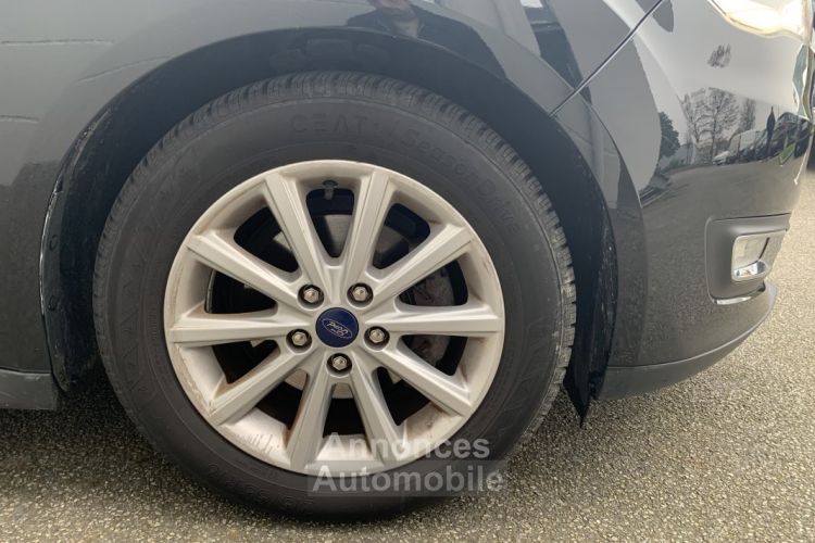 Ford C-Max II (2) 1.5 TDCi S&S 120 cv Titanium - <small></small> 11.990 € <small>TTC</small> - #17