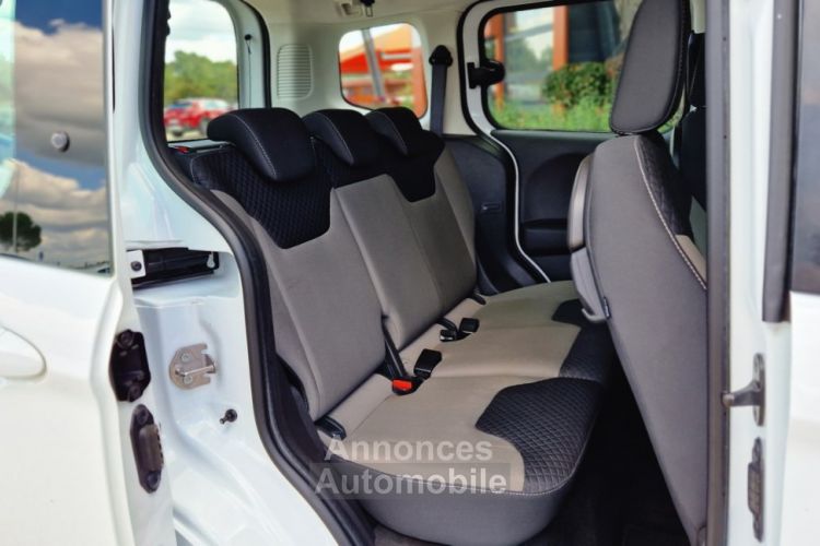 Ford Courrier Courier TOURNEO 100 CH TREND - <small></small> 11.990 € <small>TTC</small> - #20