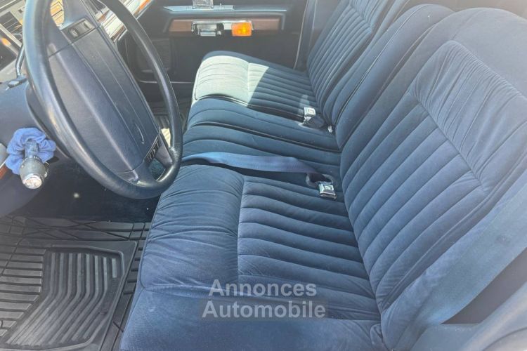 Ford Crown Victoria ltd  - <small></small> 15.200 € <small>TTC</small> - #21