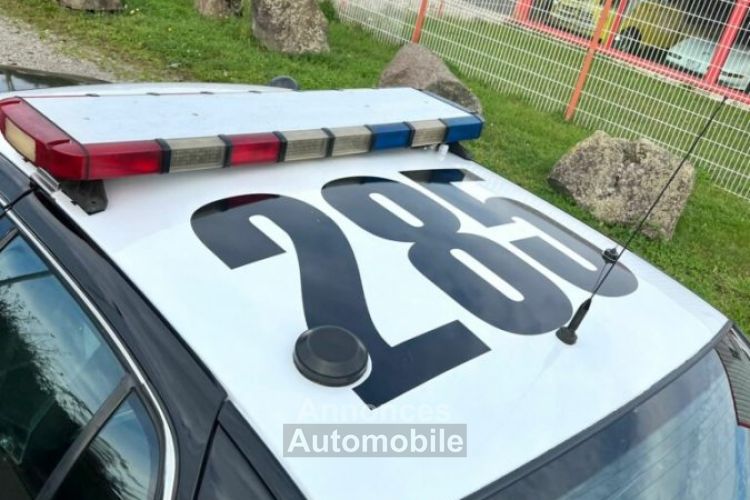 Ford Crown Victoria Police interceptor Flexfuel 2011 - <small></small> 28.000 € <small>TTC</small> - #11