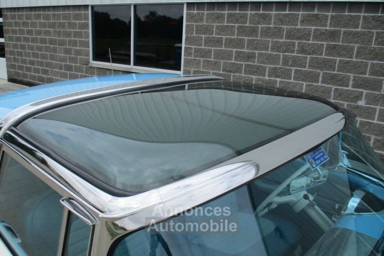 Ford Crown Victoria Skyliner Glasstop  - <small></small> 65.000 € <small>TTC</small> - #17