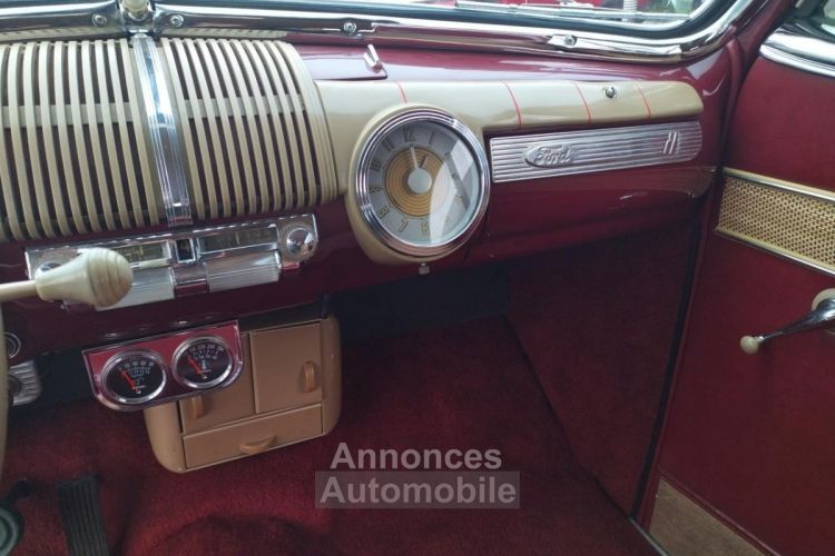 Ford Deluxe SUPER 1946 CONVERTIBLE V8 - <small></small> 59.900 € <small>TTC</small> - #22