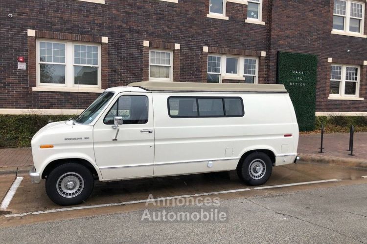 Ford Econoline Club Wagon E-150  - <small></small> 22.000 € <small>TTC</small> - #1