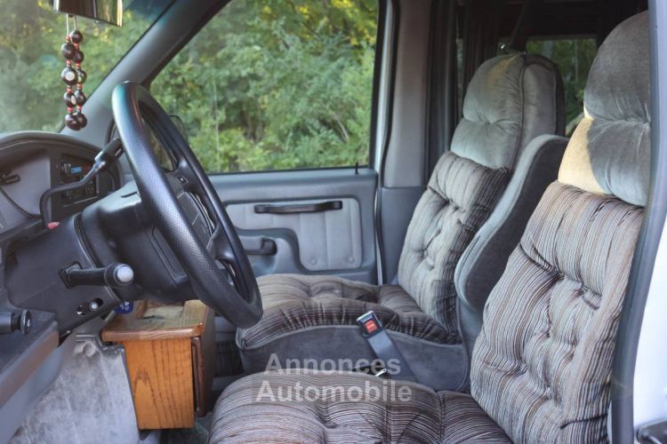 Ford Econoline Club Wagon E-150  - <small></small> 18.000 € <small>TTC</small> - #12