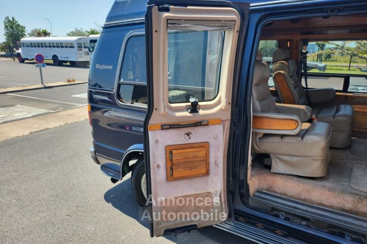 Ford Econoline Club Wagon E-150 - <small></small> 16.450 € <small>TTC</small> - #57