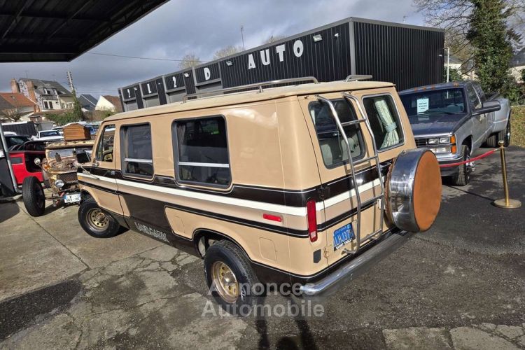 Ford Econoline Club Wagon E150 Van 5.0 V8 7 places Landmark - <small></small> 16.990 € <small>TTC</small> - #7