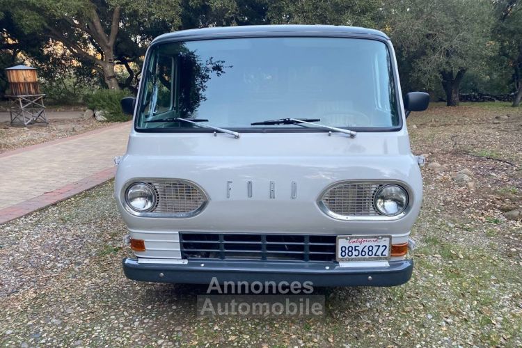 Ford Econoline Club Wagon van 100  - <small></small> 32.700 € <small>TTC</small> - #4