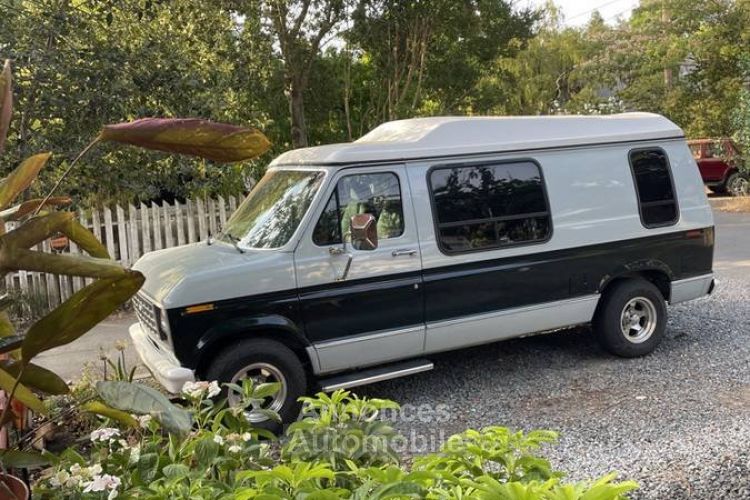 Ford Econoline Club Wagon van  - <small></small> 17.100 € <small>TTC</small> - #1