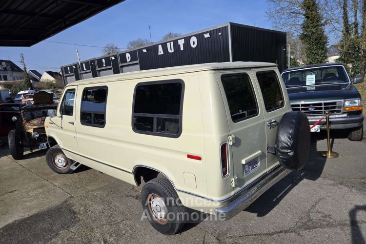 Ford Econoline Club Wagon Van E150 5.0 V8 7 places cuir - <small></small> 18.990 € <small>TTC</small> - #5