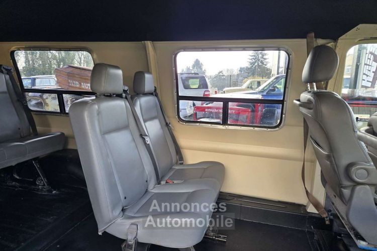 Ford Econoline Club Wagon Van E150 5.0 V8 7 places cuir - <small></small> 18.990 € <small>TTC</small> - #9