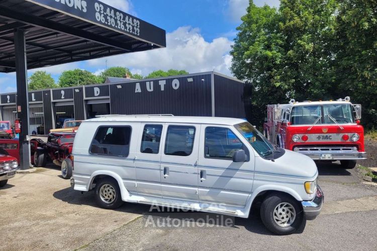 Ford Econoline Club Wagon Van E150 5.0 V8 patriot III - <small></small> 14.990 € <small>TTC</small> - #3