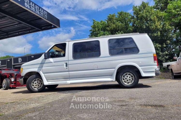 Ford Econoline Club Wagon Van E150 5.0 V8 patriot III - <small></small> 14.990 € <small>TTC</small> - #4