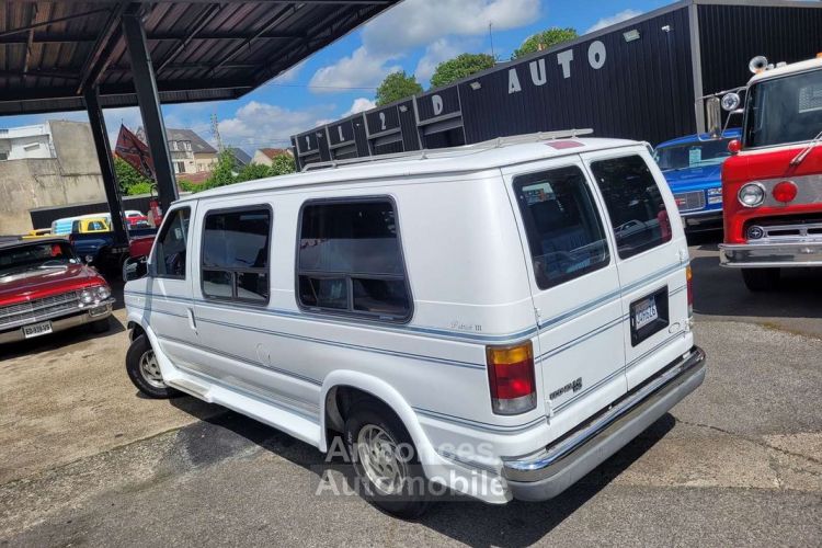 Ford Econoline Club Wagon Van E150 5.0 V8 patriot III - <small></small> 14.990 € <small>TTC</small> - #6