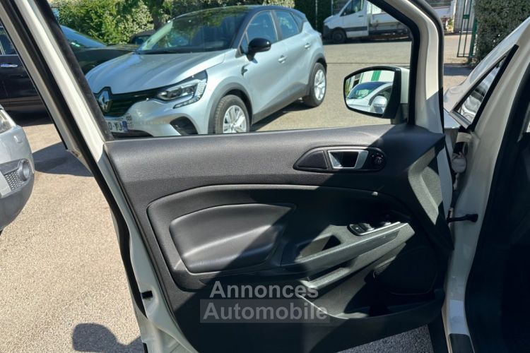 Ford Ecosport 1.5 TDCi 95 FAP Titanium 2X4 - CUIR - ROUE SECOURS - ATTELAGE - <small></small> 8.990 € <small>TTC</small> - #24