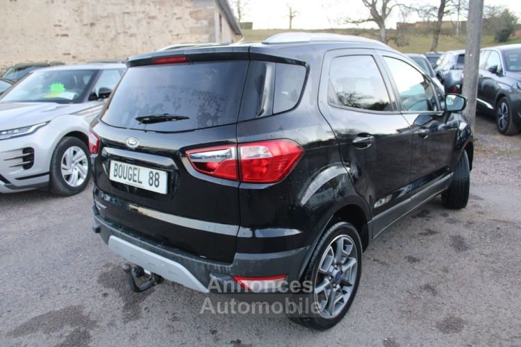 Ford Ecosport TITANIUM TDCI 95 CV ÉCRAN COULEUR USB JA 17 ATTELAGE RADAR BLUETOOTH RÉGULATEUR - <small></small> 10.990 € <small>TTC</small> - #2