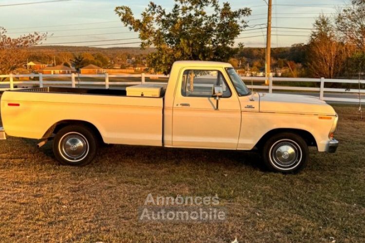 Ford F100 F-100  - <small></small> 22.000 € <small>TTC</small> - #3