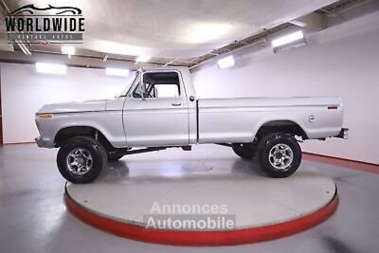 Ford F250 HIGHBOY  - <small></small> 33.800 € <small>TTC</small> - #3