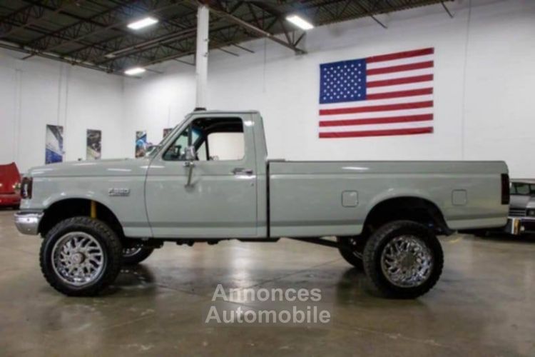 Ford F350 F-350 custom  - <small></small> 25.000 € <small>TTC</small> - #2