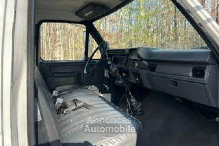 Ford F600 - <small></small> 20.000 € <small>TTC</small> - #12