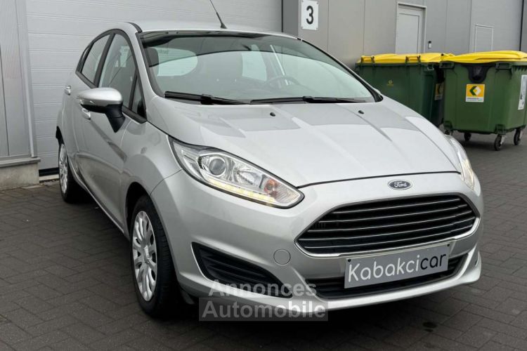 Ford Fiesta 1.0 EcoBoost -- PowerShift Airco Garantie12M - <small></small> 10.990 € <small>TTC</small> - #1