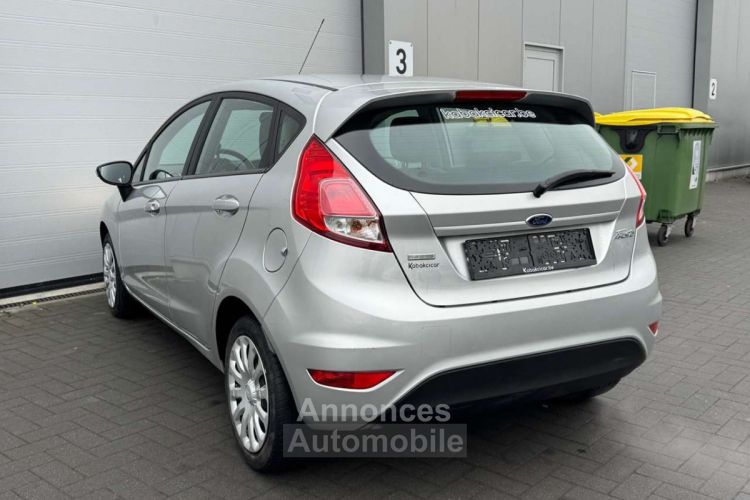 Ford Fiesta 1.0 EcoBoost -- PowerShift Airco Garantie12M - <small></small> 10.990 € <small>TTC</small> - #4