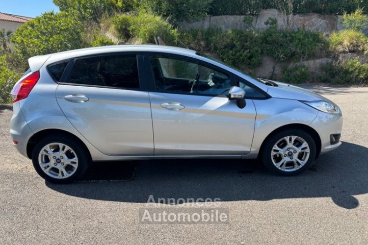 Ford Fiesta 1.0 ECOBOOST 100CH STOP&START BUSINESS NAV 5P - <small></small> 9.900 € <small>TTC</small> - #4