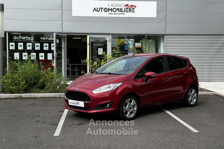 Ford Fiesta 1.0 EcoBoost 100ch Stop&Start Titanium 5p - <small></small> 8.690 € <small>TTC</small> - #1