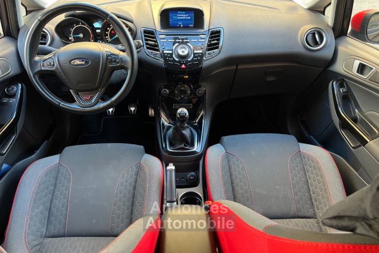 Ford Fiesta 1.0 l EcoBoost 140 CV ST-Line - <small></small> 7.990 € <small>TTC</small> - #15