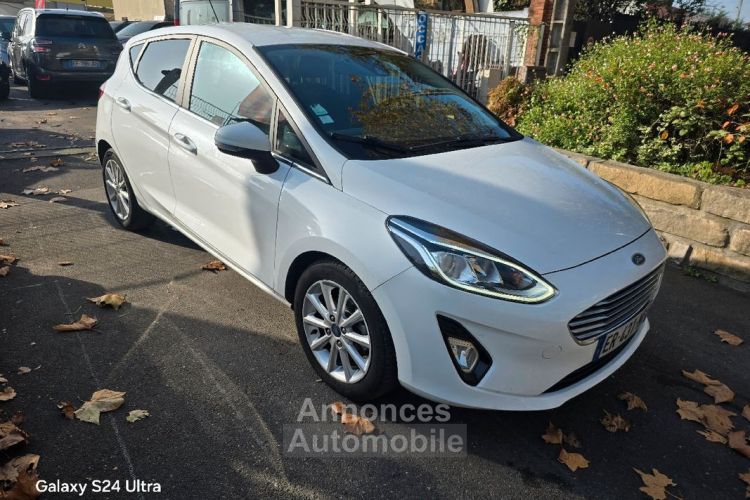 Ford Fiesta 1.0L EcoBoost 100ch Titanium GARANTIE - <small></small> 7.990 € <small>TTC</small> - #2