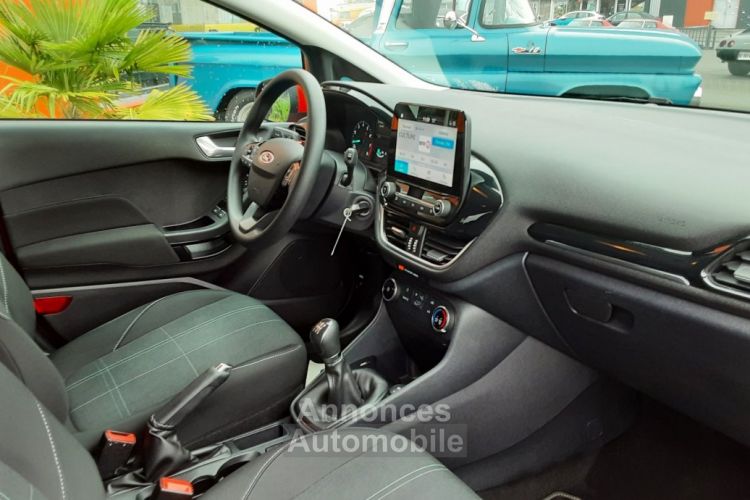 Ford Fiesta 1.1 75 ch BVM5 - <small></small> 12.490 € <small>TTC</small> - #17