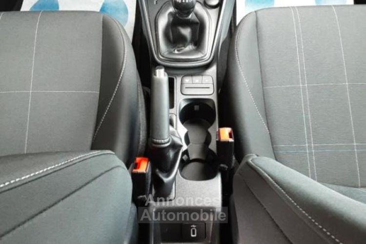 Ford Fiesta 1.1 75 ch BVM5 Connect Business - <small></small> 14.490 € <small>TTC</small> - #17