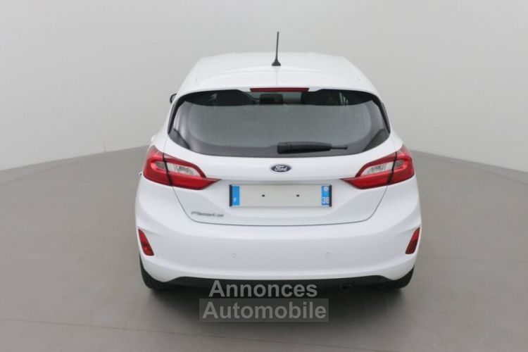 Ford Fiesta 1.1 85 BUSINESS NAV - <small></small> 13.490 € <small>TTC</small> - #5